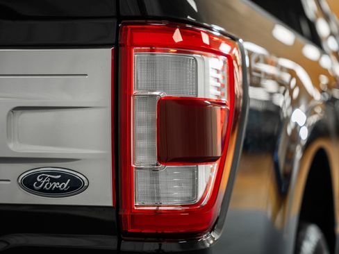 Certified 2023 Ford F150 Platinum image 21