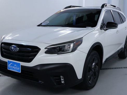Used 2020 Subaru Outback Onyx Edition XT w/ Popular Package #2 image 3