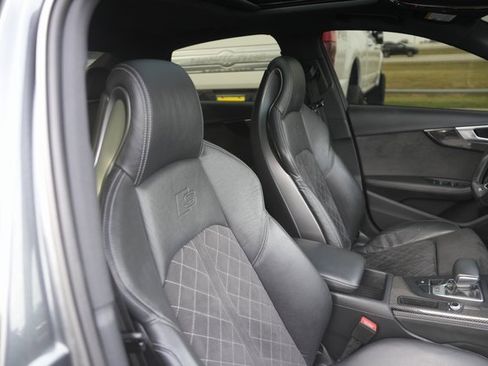 Used 2019 Audi S4 Premium Plus w/ Premium Plus Package image 20