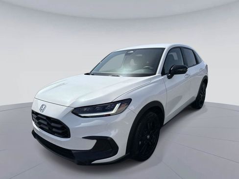 Certified 2026 Honda HR-V Sport image 8