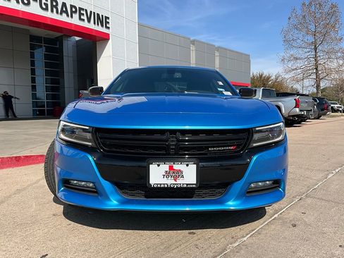 Used 2018 Dodge Charger SXT Plus w/ Blacktop Package image 4