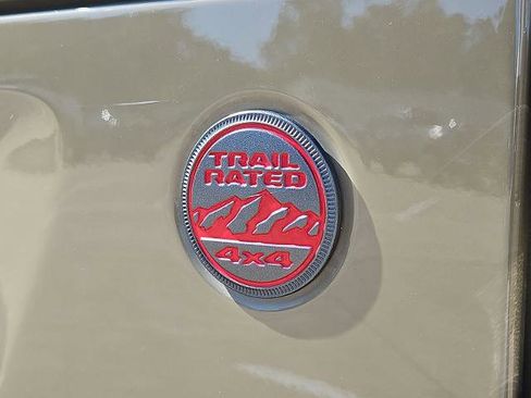 Used 2020 Jeep Gladiator Rubicon AWD/4WD image 28
