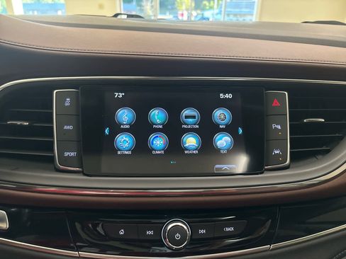 Used 2018 Buick Enclave Avenir w/ Avenir Technology Package image 34
