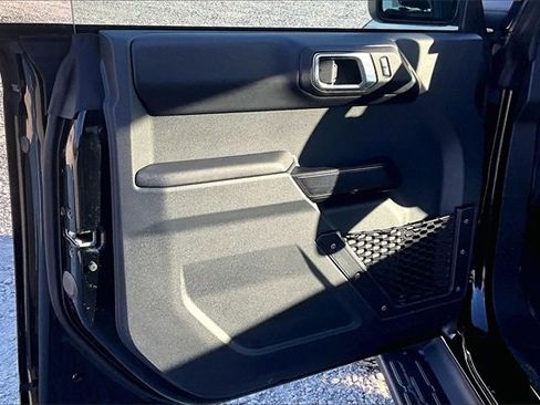 Used 2025 Ford Bronco Outer Banks image 23