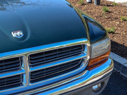 Used 1998 Dodge Dakota SLT image 10