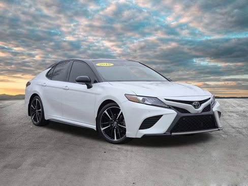 Used 2019 Toyota Camry XSE w/ Driver Assist Package image 37
