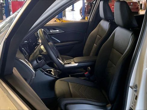 New 2026 BMW X1 xDrive28i w/ Technology Package image 9