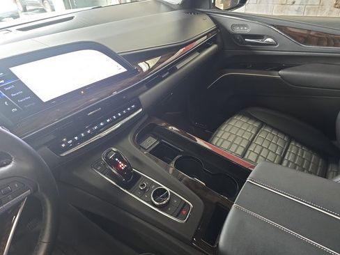 Certified 2023 Cadillac Escalade ESV Sport Platinum image 26