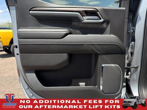 Used 2024 GMC Sierra 1500 SLT w/ SLT Premium Plus Package AWD/4WD image 21