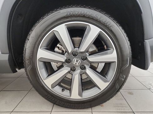 Used 2023 Honda Pilot Elite image 40