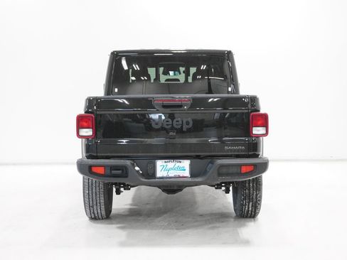 New 2026 Jeep Gladiator Sport image 6