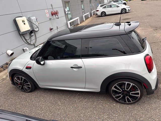 Used 2022 MINI Cooper John Cooper Works w/ Driver Assistance Package FWD image 15