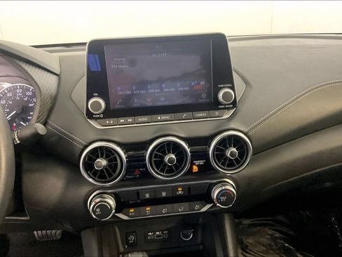 Used 2025 Nissan Sentra SV FWD image 29