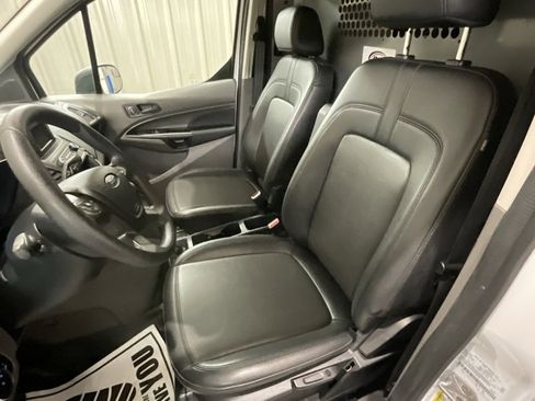 Used 2023 Ford Transit Connect XL image 10
