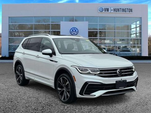 Used 2023 Volkswagen Tiguan SEL R-Line AWD/4WD image 1