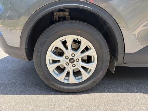 Used 2024 Ford Escape Active w/ Cold Weather Package image 8