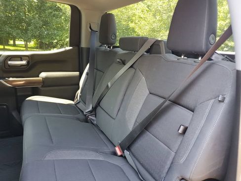 Used 2020 Chevrolet Silverado 1500 LT Trail Boss w/ Convenience Package AWD/4WD image 23