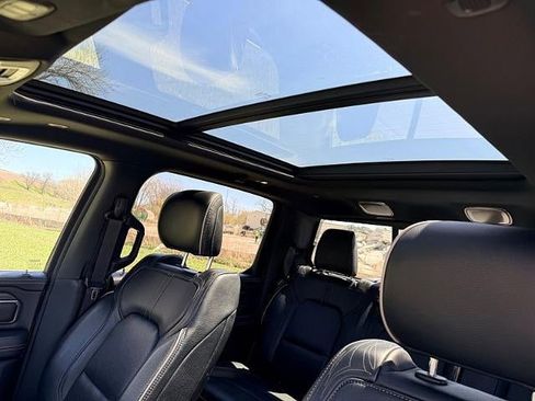 Used 2019 RAM 1500 Limited AWD/4WD image 9