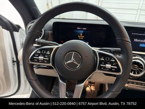 Used 2023 Mercedes-Benz CLA 250 image 16