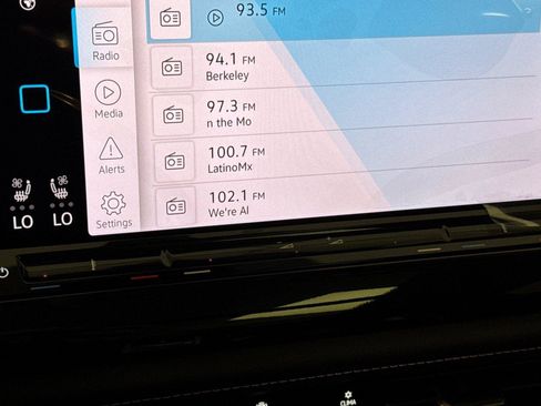 New 2026 Volkswagen Atlas SE image 20