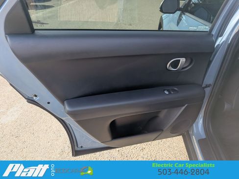 Used 2024 Hyundai Ioniq 5 SEL image 25