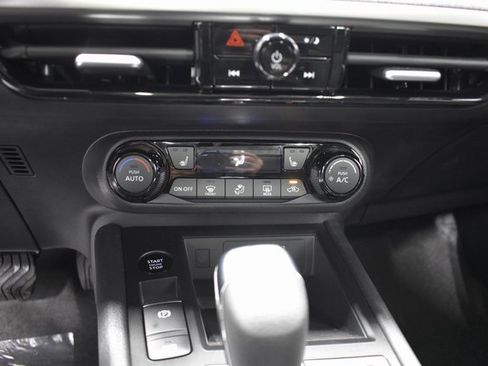 New 2026 Nissan Kicks SV image 19