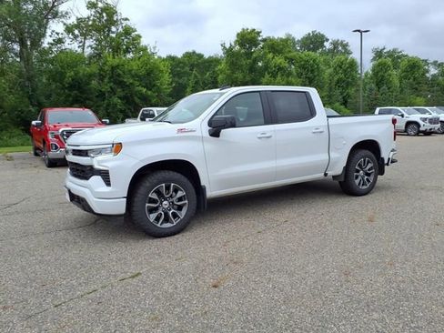 Used 2024 Chevrolet Silverado 1500 RST image 8