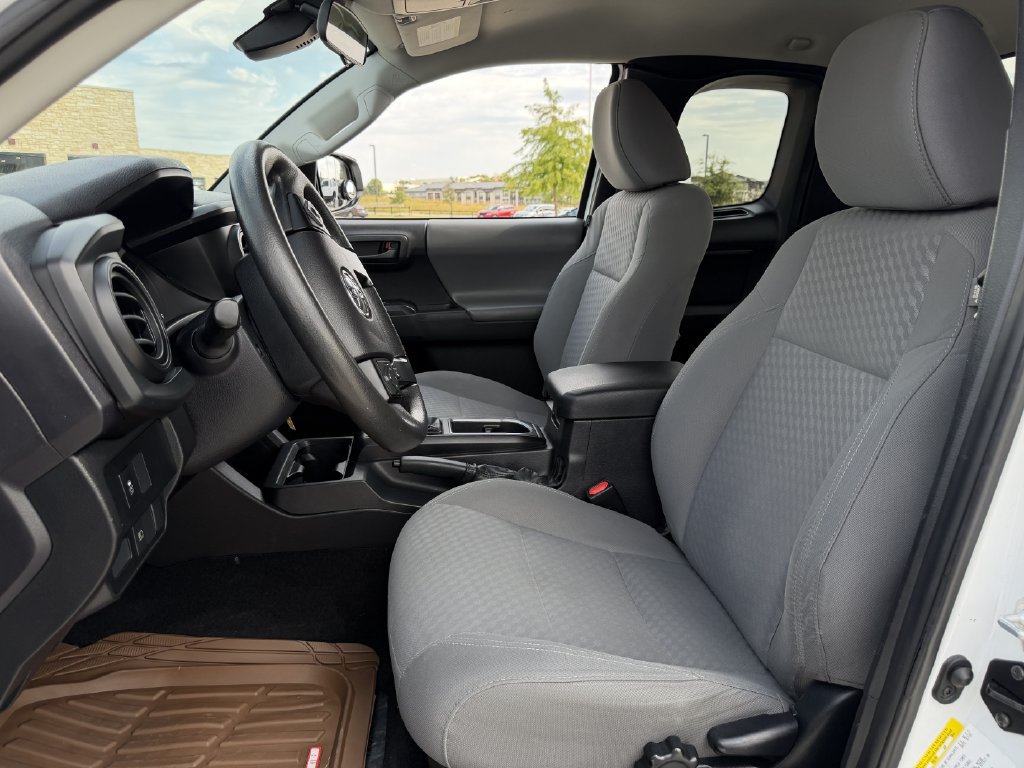 Used 2021 Toyota Tacoma SR RWD image 22