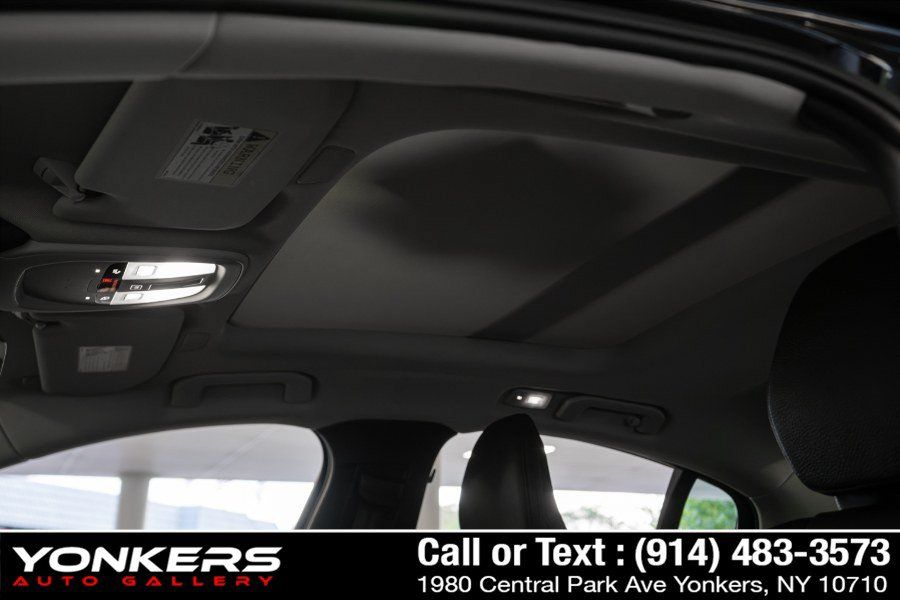 Used 2025 Volvo S60 T8 Plus AWD/4WD image 23
