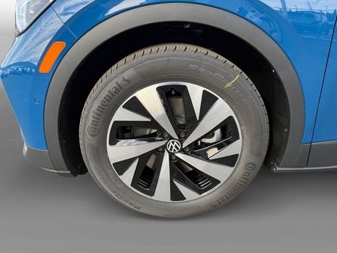 New 2026 Volkswagen ID.4 Pro image 9