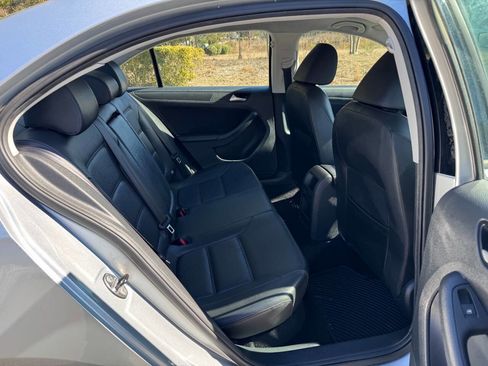 Used 2014 Volkswagen Jetta SE image 13