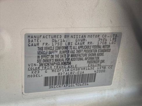 Used 2016 Nissan Versa SV w/ SV Appearance Package FWD image 19
