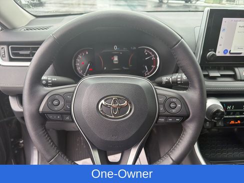 Used 2023 Toyota RAV4 XLE image 13