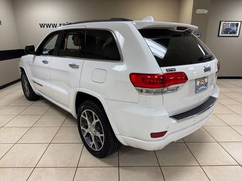Used 2020 Jeep Grand Cherokee Overland image 4