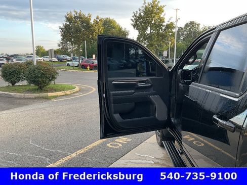 Used 2024 Chevrolet Silverado 2500 High Country w/ Midnight Edition AWD/4WD image 18