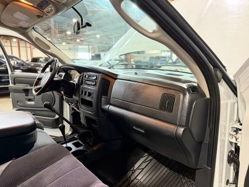 Used 2004 Dodge Ram 3500 Truck SLT w/ Sport Appearance Group AWD/4WD image 19