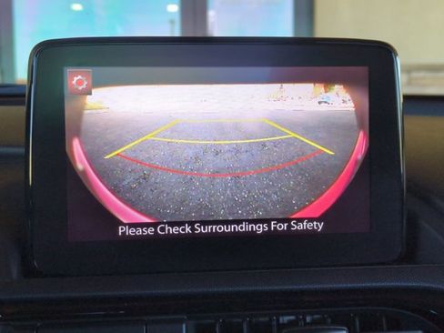 Used 2023 MAZDA MX-5 Miata Club image 14