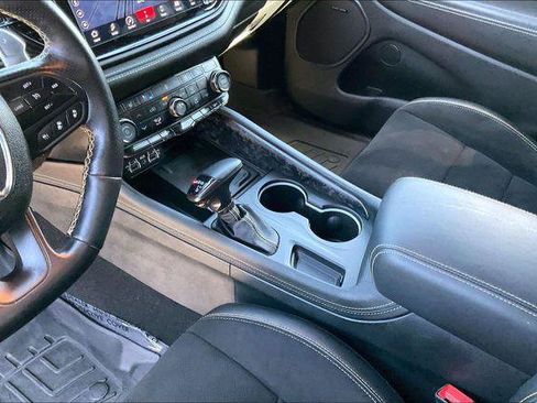 Certified 2024 Dodge Durango SRT AWD/4WD image 17