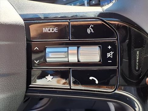 New 2026 Kia Sorento SX AWD/4WD image 17