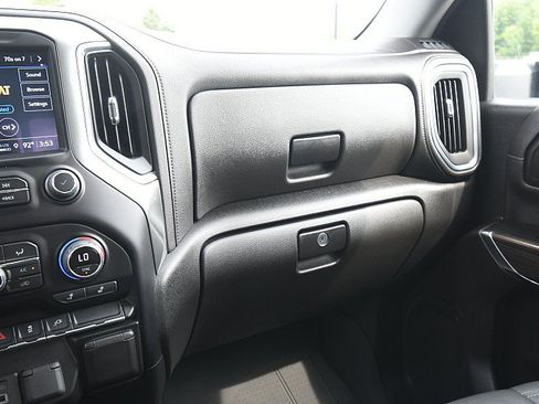 Used 2022 Chevrolet Silverado 2500 LT w/ Convenience Package AWD/4WD image 14