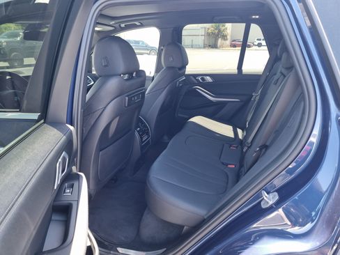 Used 2021 BMW X5 sDrive40i w/ Convenience Package RWD image 11