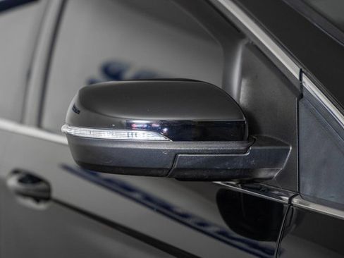 Used 2018 Ford Edge SEL w/ Equipment Group 201A image 17