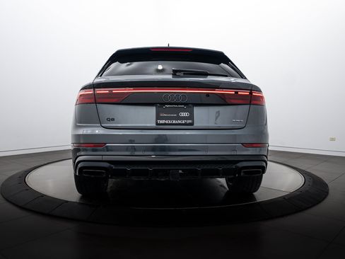 Certified 2025 Audi Q8 Prestige w/ Prestige Package image 19