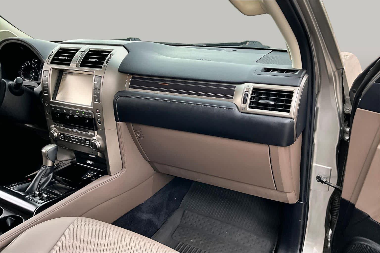 Used 2021 Lexus GX 460 Premium AWD/4WD image 18