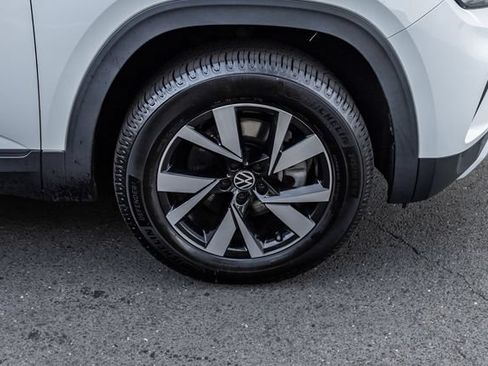 Used 2022 Volkswagen Atlas Cross Sport SE AWD/4WD image 7