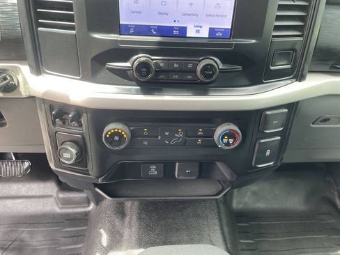 Used 2021 Ford F150 XL w/ Trailer Tow Package RWD image 19