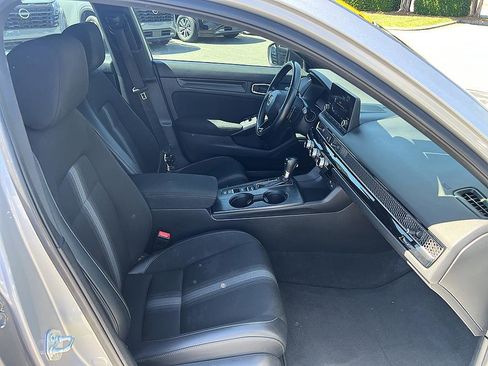 Used 2022 Honda Civic Sport image 17