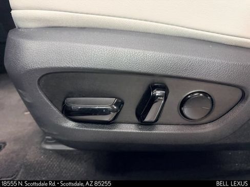 Used 2025 Lexus RX 350h w/ Convenience Package AWD/4WD image 15
