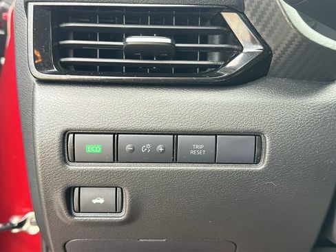 Used 2024 Nissan Sentra SV w/ All-Weather Package FWD image 20