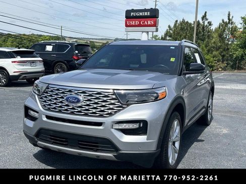 Used 2022 Ford Explorer Platinum w/ Equipment Group 601A AWD/4WD image 3